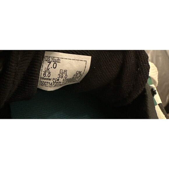 Vans Off the Wall US youth 7.0 Black/White/Green Checker Skate Canvas Sneaker - Picture 8 of 9